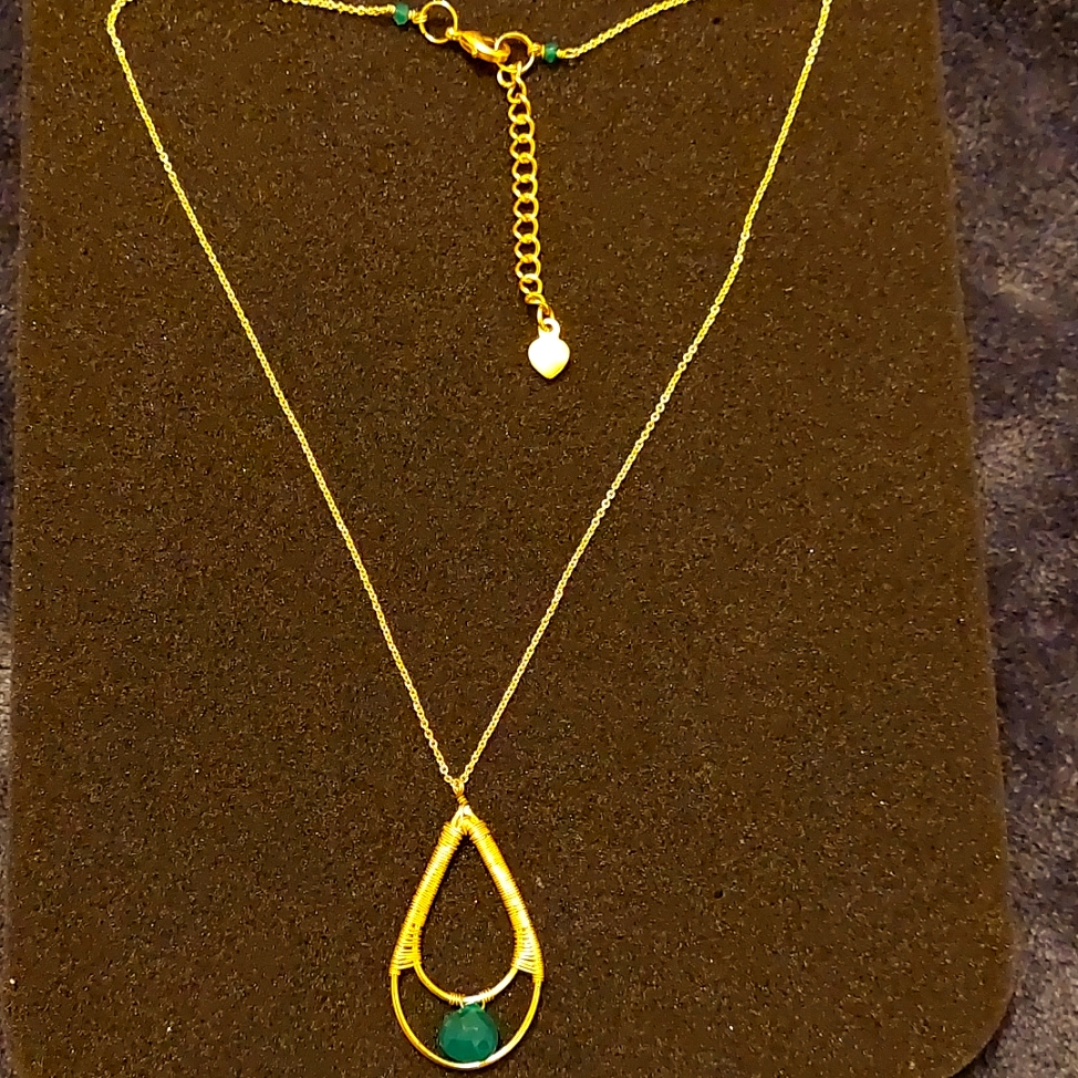 Gold Tone Necklace With Aqua Stone By Nakamol 16$